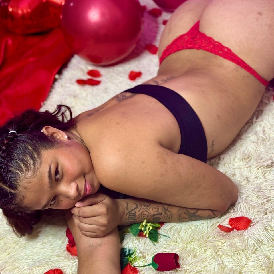 im_thiana webcam livesex profile in in-your-thoughts-baby cams