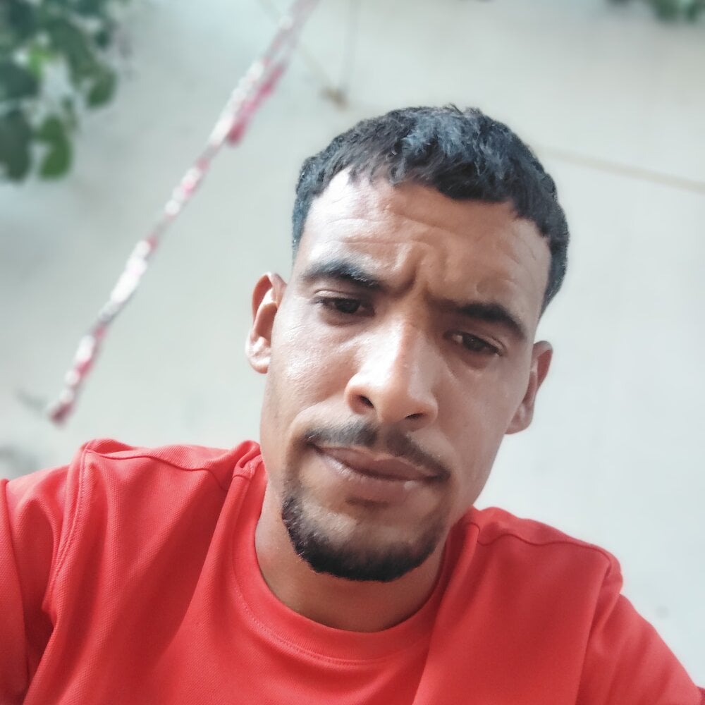 halawiyatbcg from stripchat