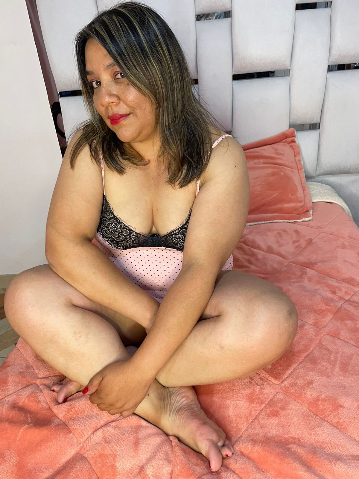 daphne_hot