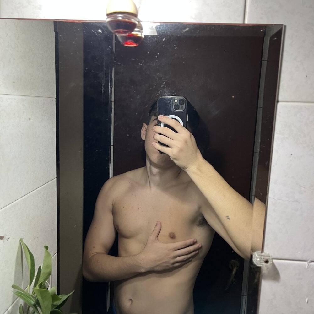 lcyatussbe from stripchat