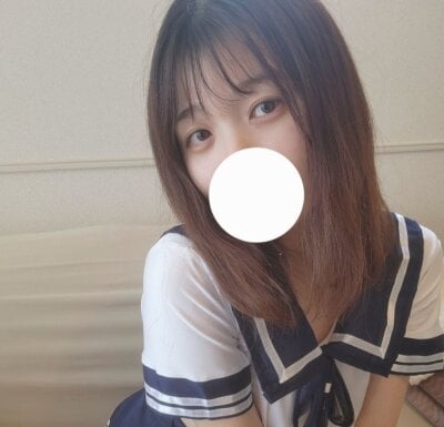 Sakura_love18 on StripChat
