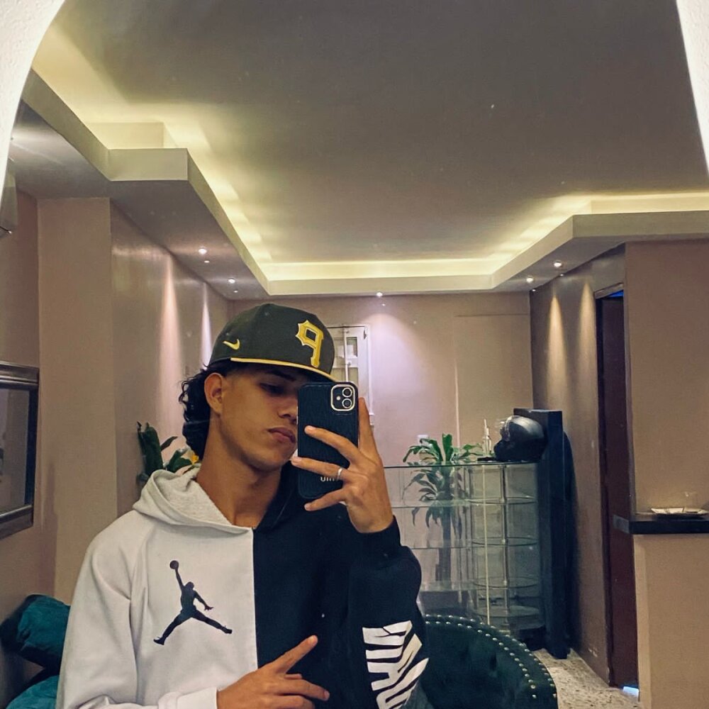 Pleasureboy21_ profile