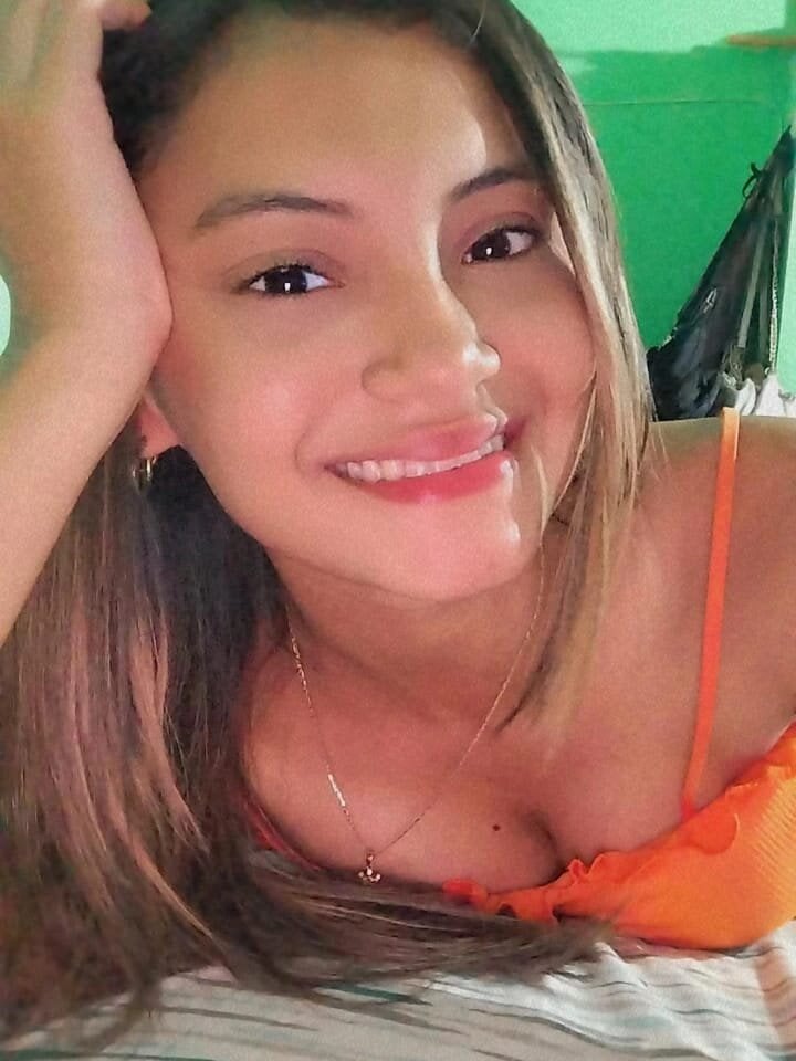 sexcams-joy.com catherine_lesly21 livesex profile in latino cams