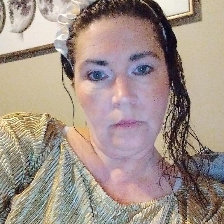 petalsexy from stripchat