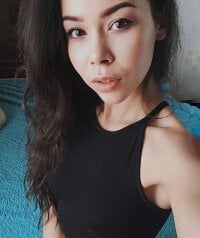 briana_ray_1's Offline Chat Room