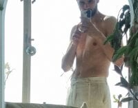 Squirtproff@xh's webcam live show