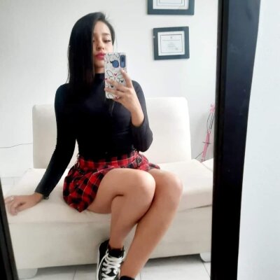 violeta_deville ♈ sex chat