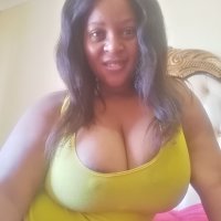 bustytoya's Offline XXX Chat