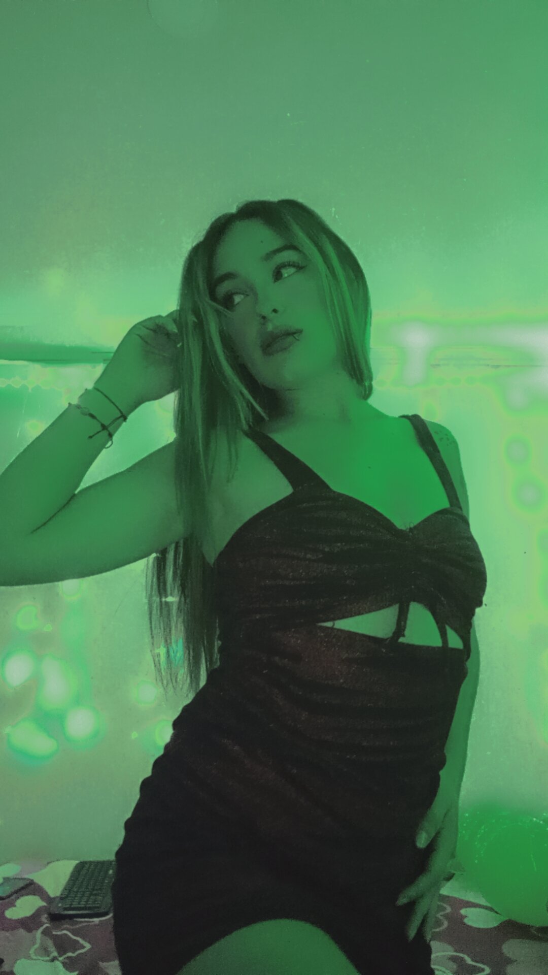 Amaranta_hot_m