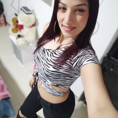 zajirabronnw 📆 live naked stream