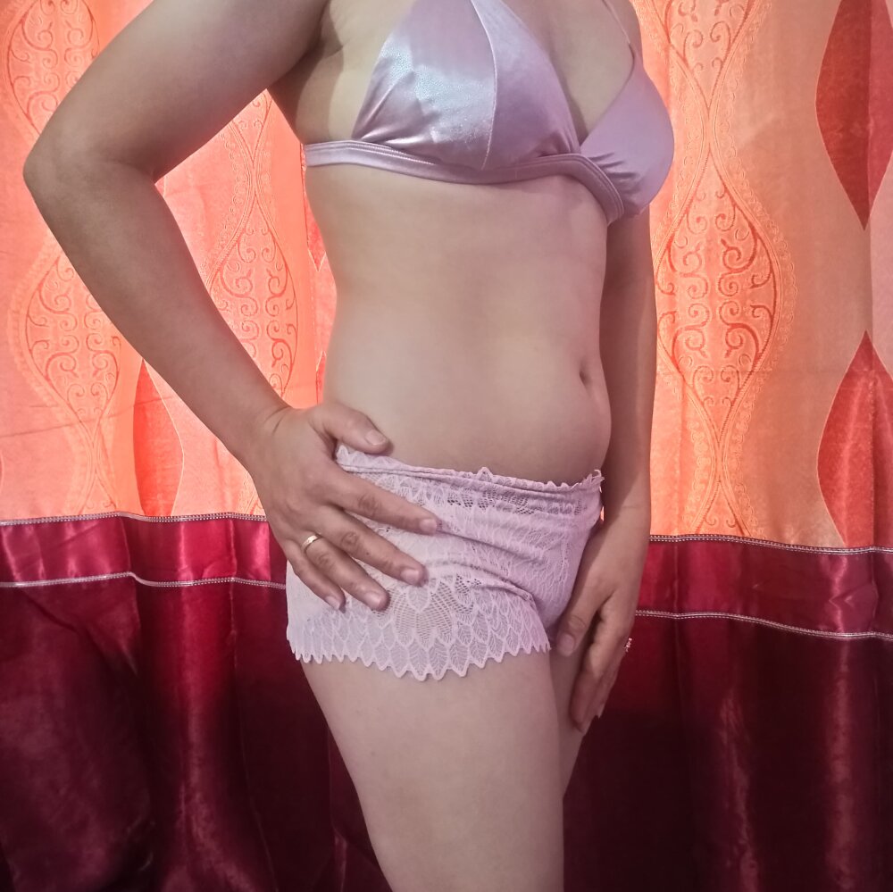 Live sex webcam photo for sweet_sweetyy #289965169