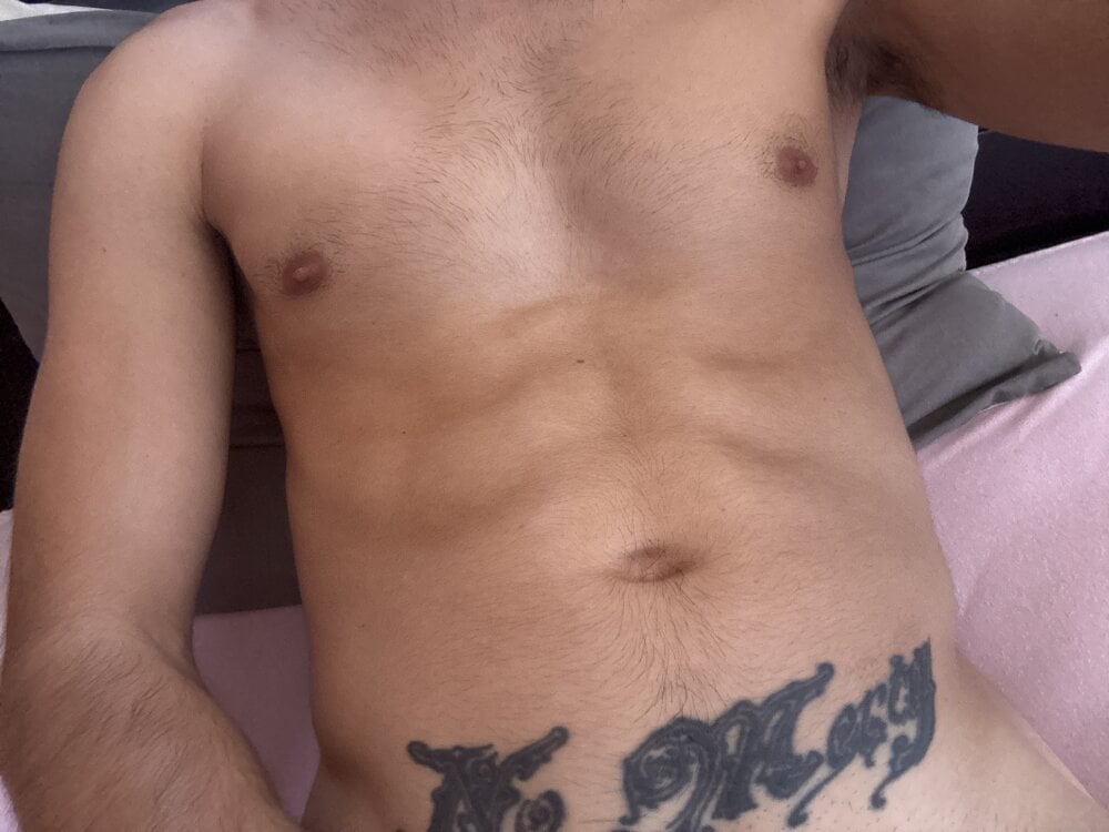 la_mystic from stripchat