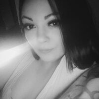 Amina_Shy_'s Offline Chat Room