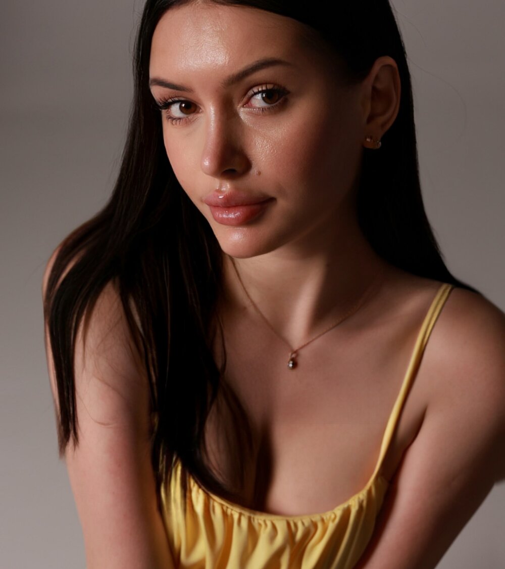 Cam girl MilaSecrett