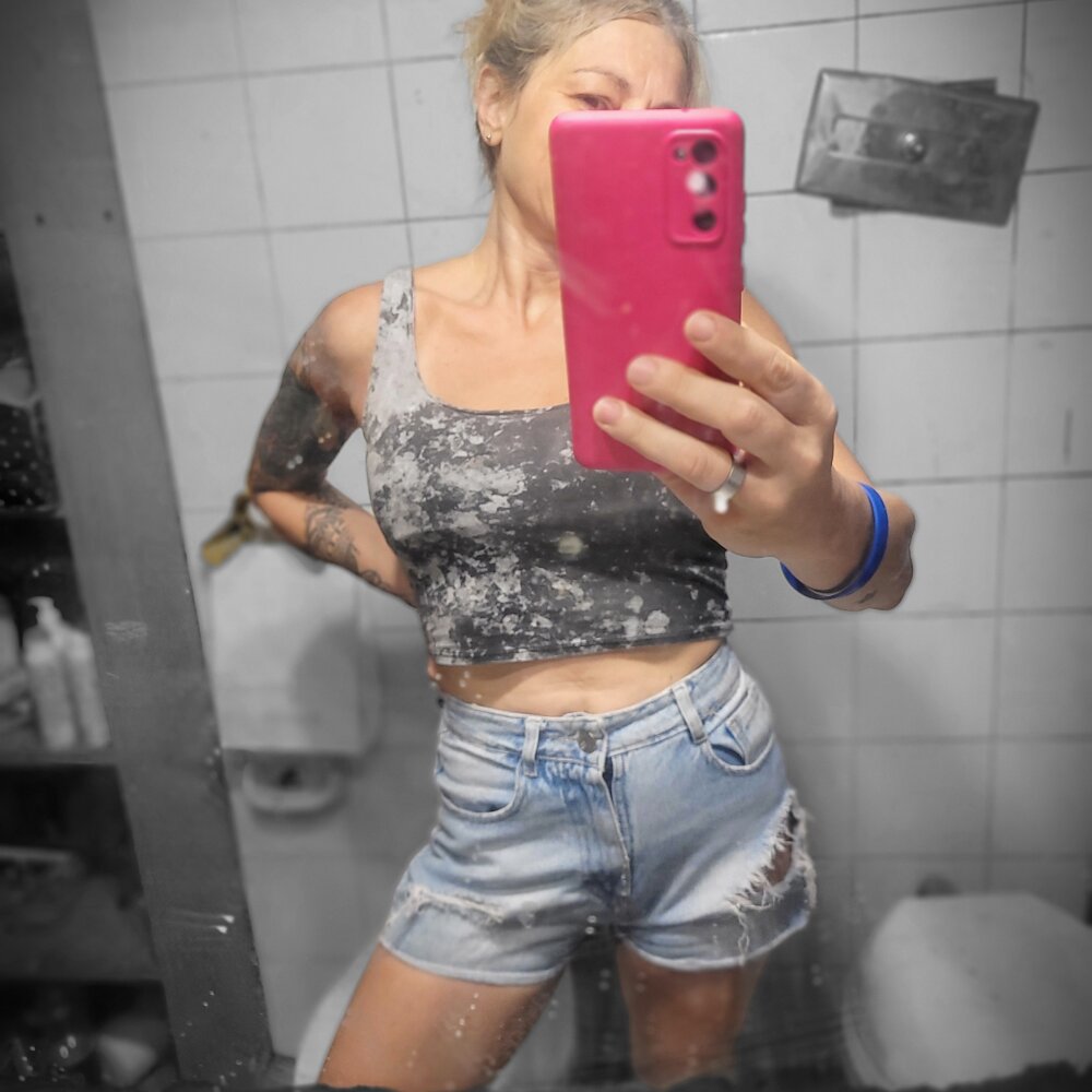 stripchat nuchis webcam profile pic via xxx-topcamgirls.com