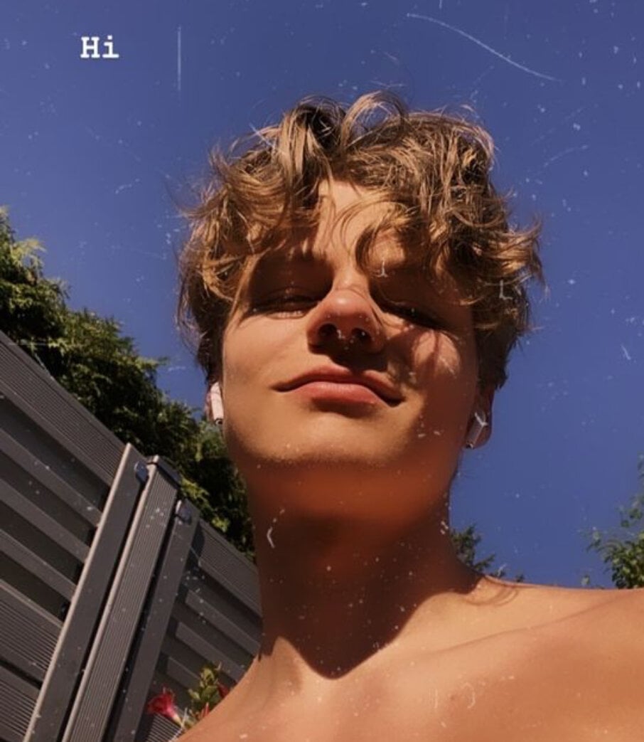 alixbg33 profile