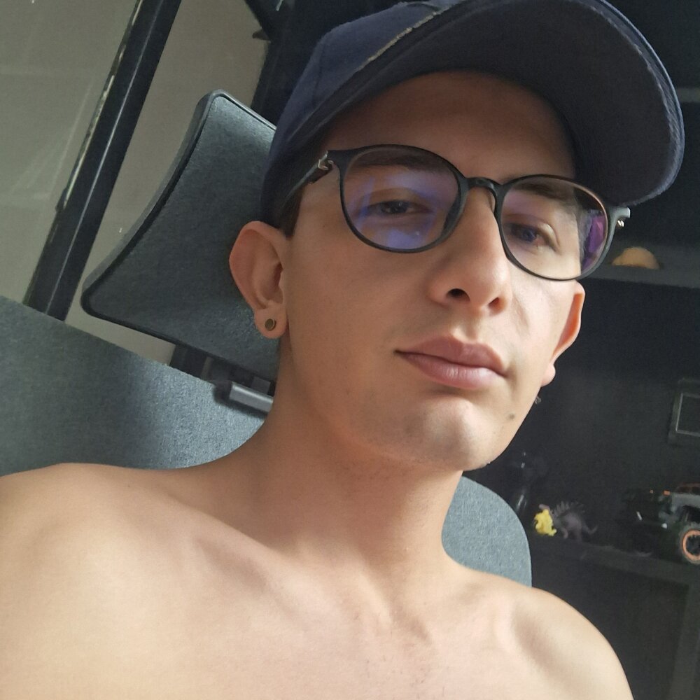 stevan_rxx from stripchat