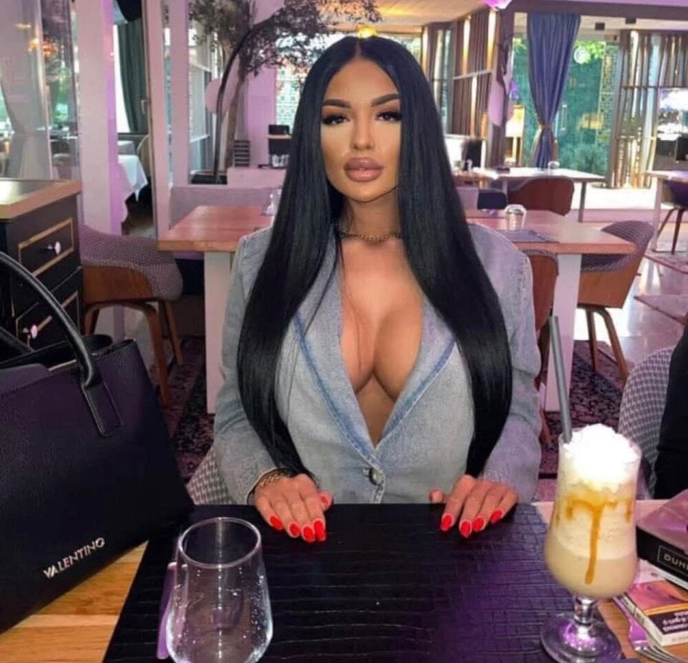 247camsex.com crazydollxx livesex profile in cauca cams