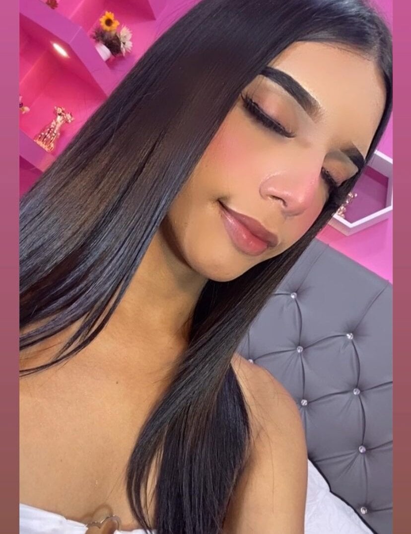Camiiladoll profile