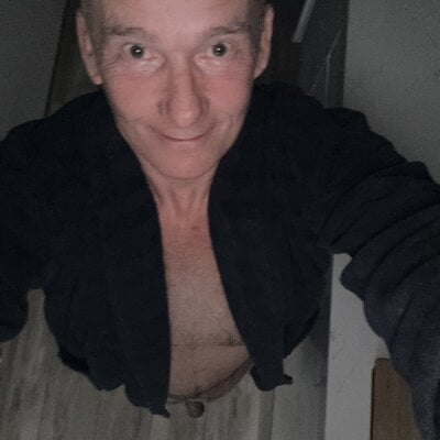Reacher110565 Male Orgasm Online Webcam Chat