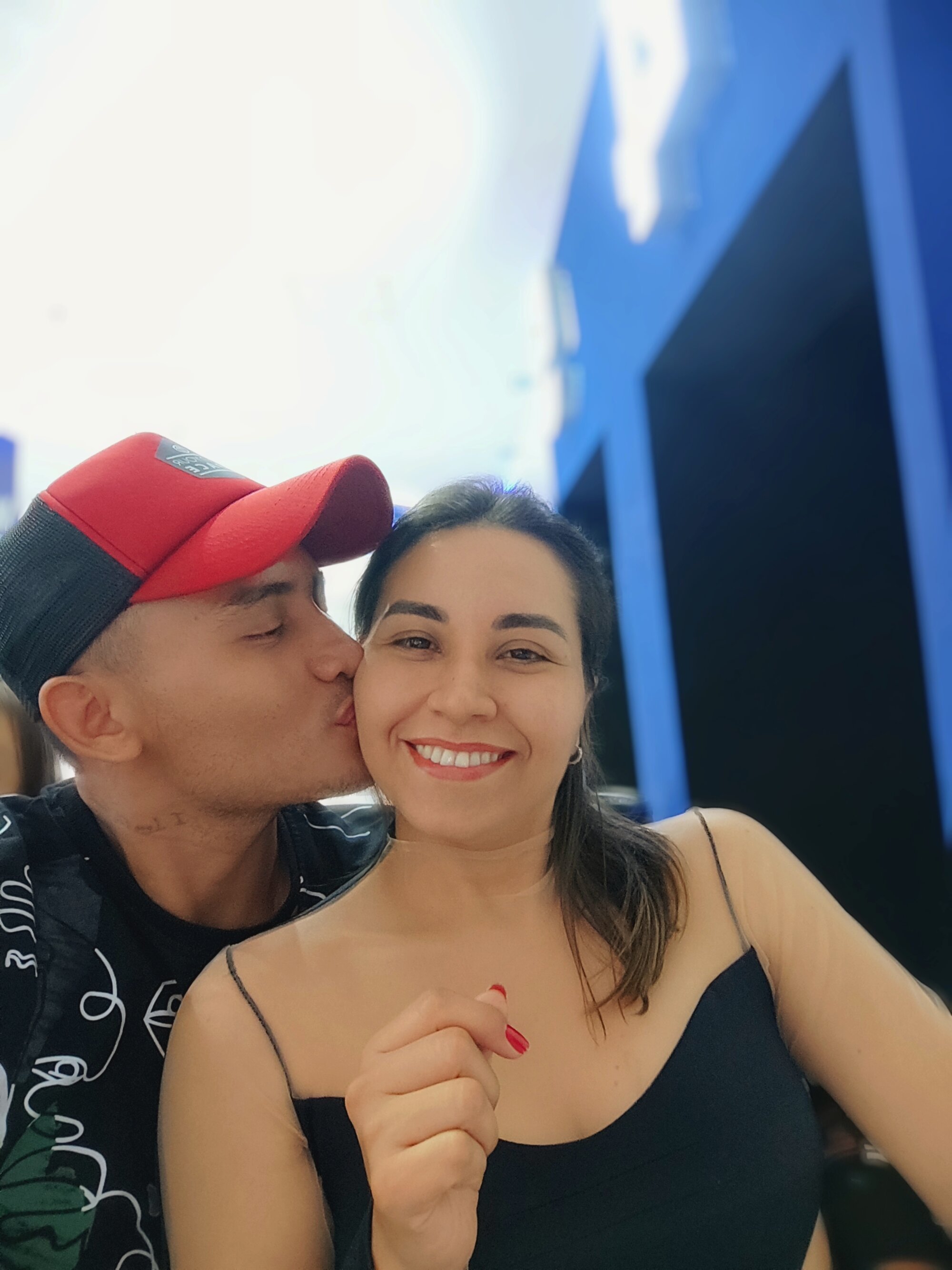 Latin_couple-hot