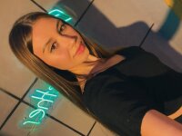 MelisaHill's Offline Chat Room