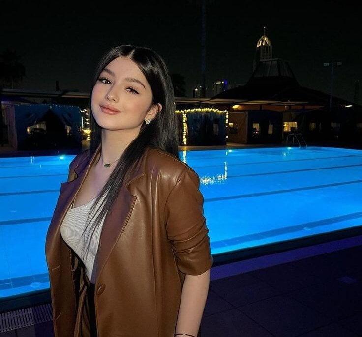 Live sex webcam photo for Sexy-Noura #278608930