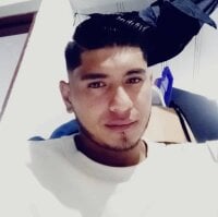 huevoduro28 - Live Cam