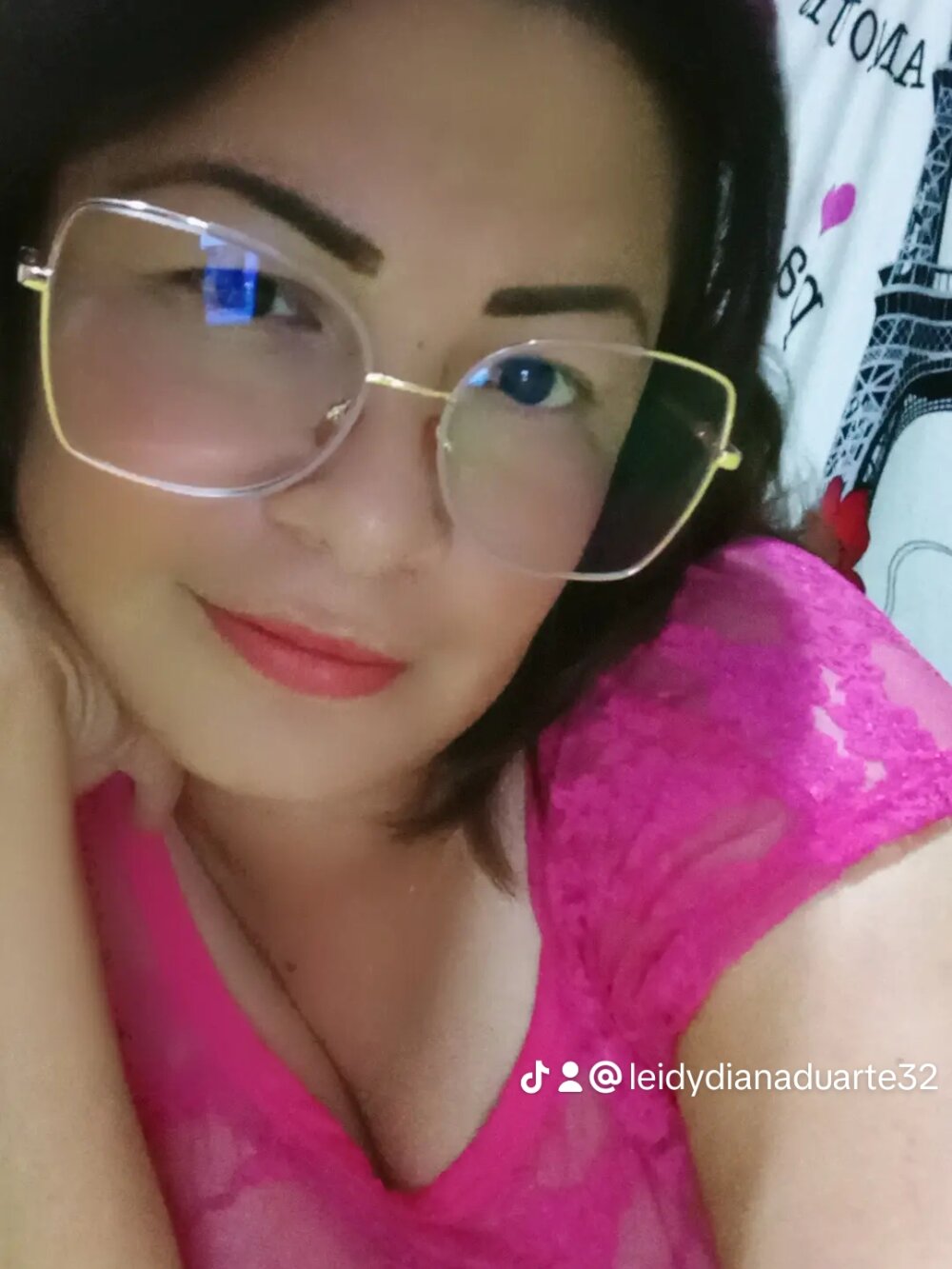 Saori2025's chat room