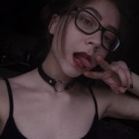notyourbride's Offline Chat Room