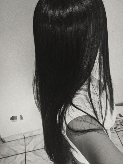 Emily_dirty26 Gallery Image 1