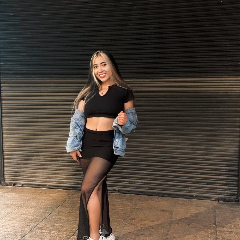 _manuveelez from stripchat