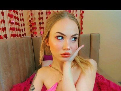 lollycatmaoww Avatar