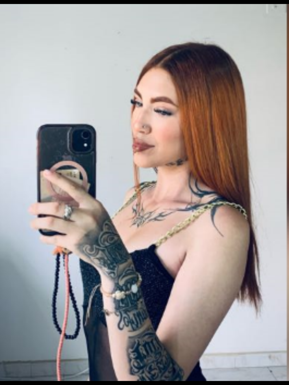 antonellabrith from stripchat