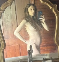 GorgeousPregnant's Live Webcam Show