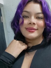 _shitdalila_'s Offline Chat Room