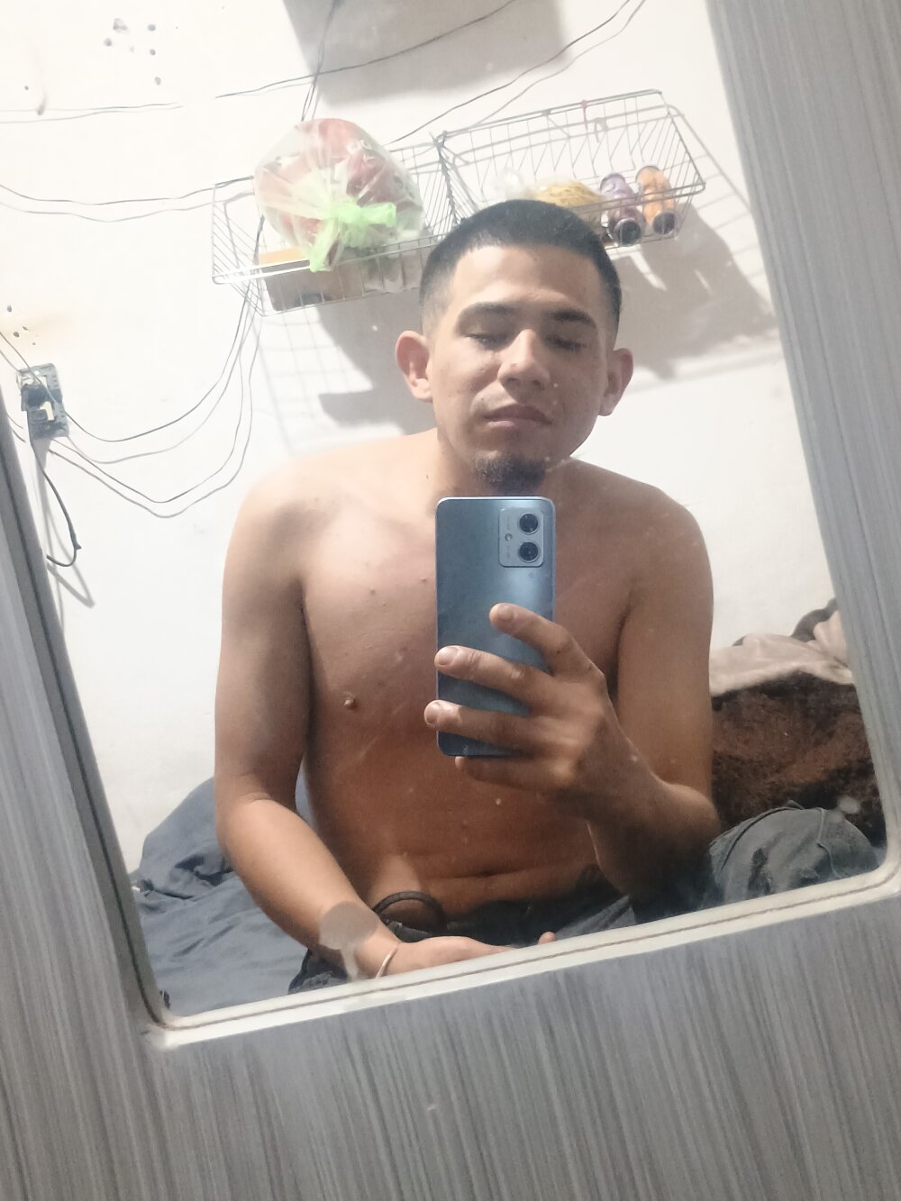 flakitobebe1's Offline XXX Chat