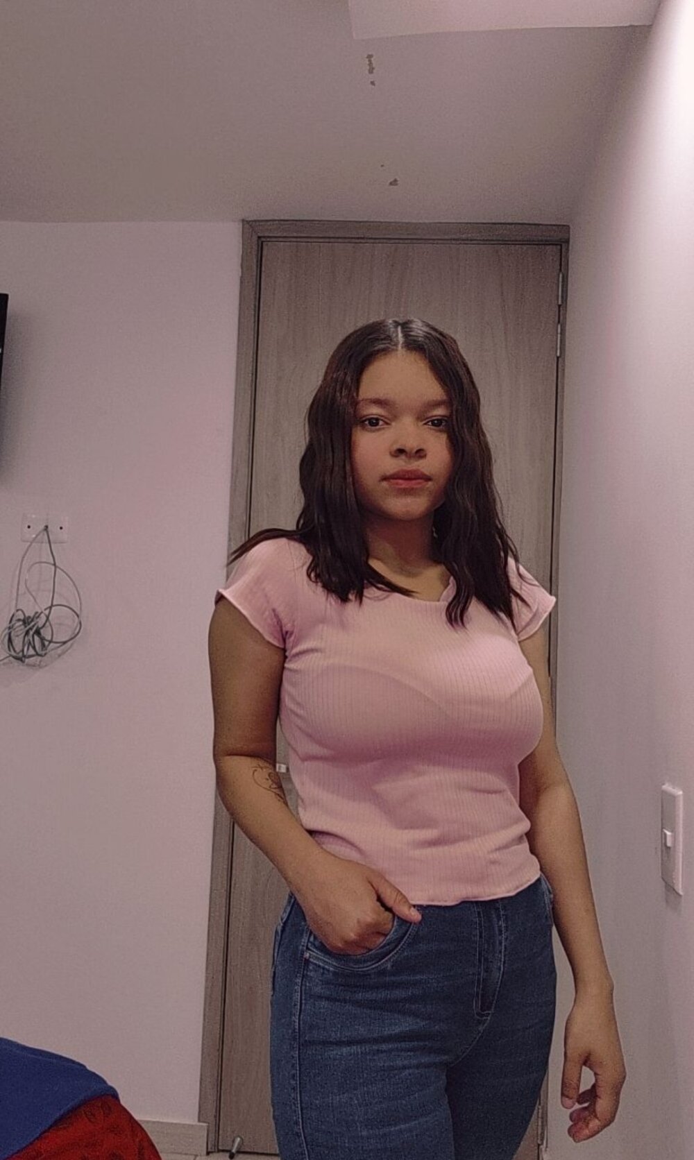 sexlivecamsites.com lorena_pussy66 livesex profile in in-youre-heart-3 cams