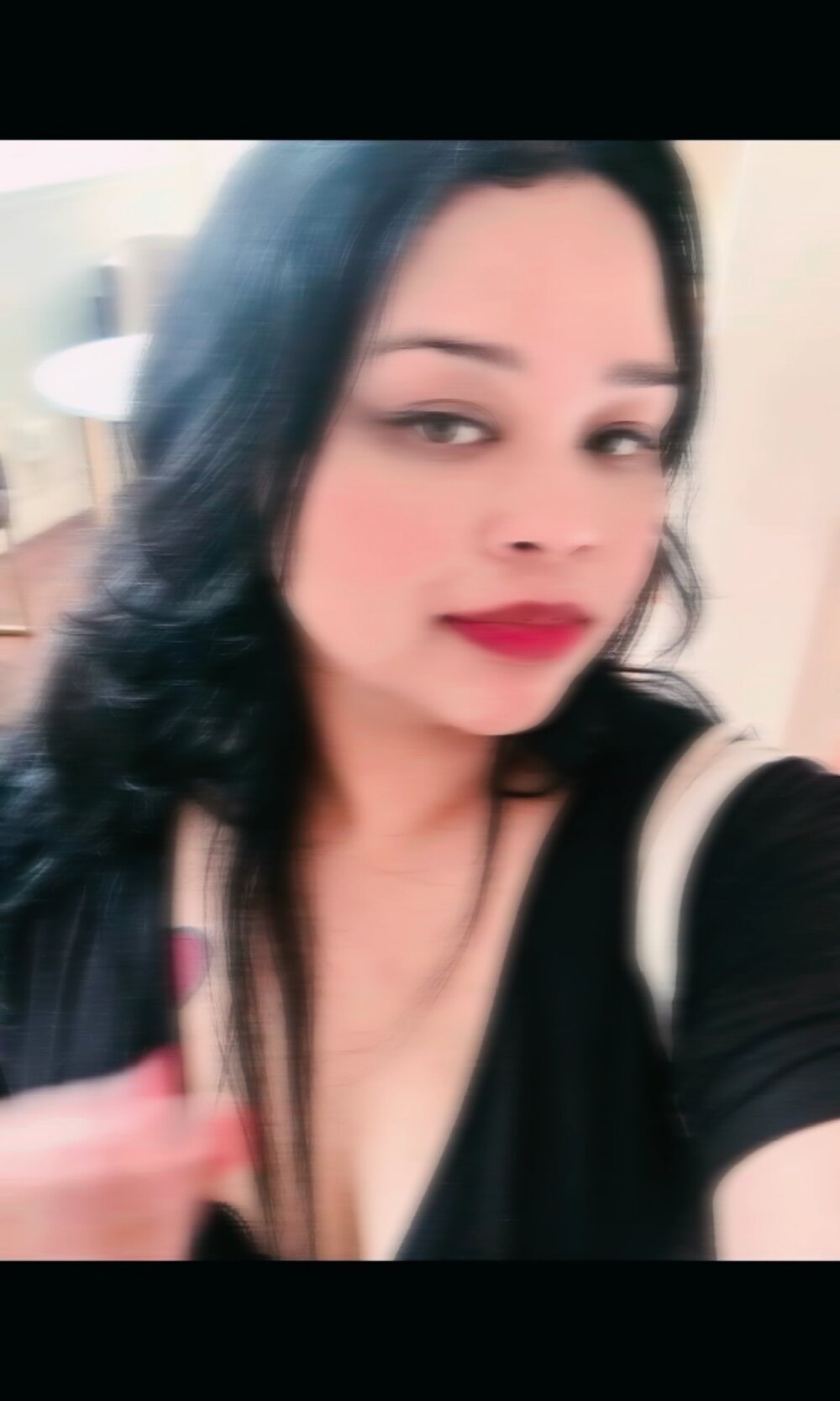 Caylie_Luvbite's Offline XXX Chat