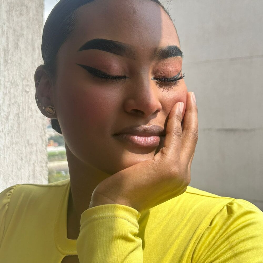 cam-performer.com andrea_lopez09 livesex profile in with-a-broken-heart cams