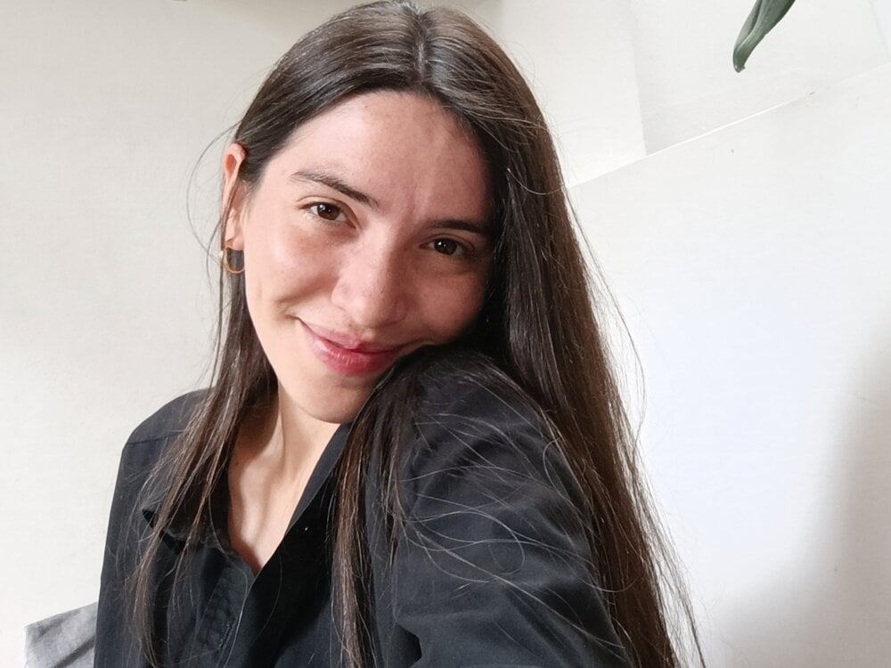 Live sex webcam photo for loveuu-bae #290103531