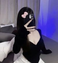 Cheerful-girl's webcam live show