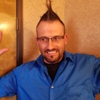 firstimek9's Offline Chat Room