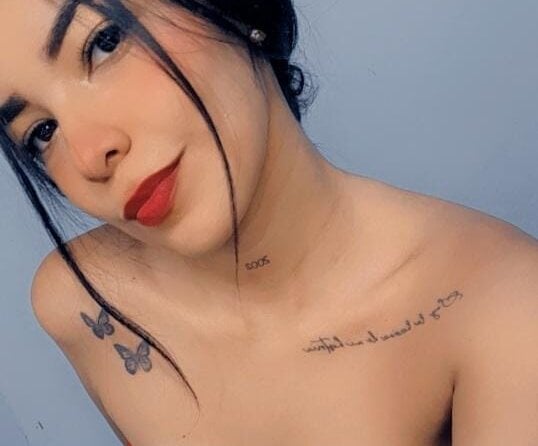 carolina-7's Offline XXX Chat