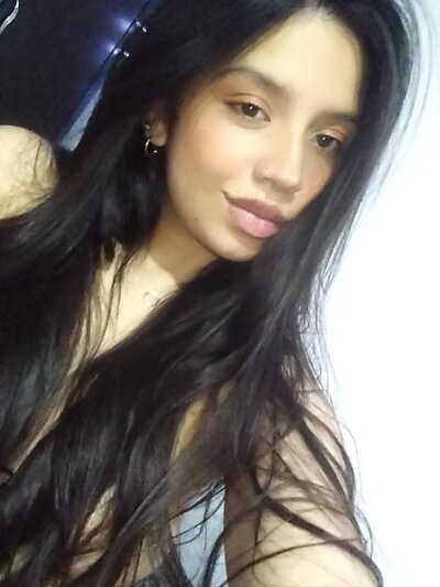 giineebra 🤝 live nude stream