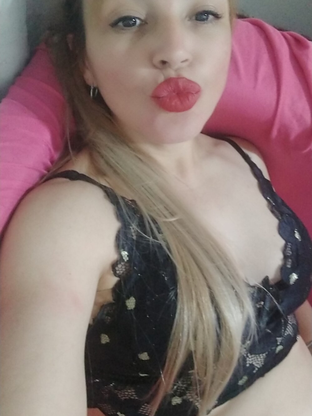 sexcityguide.com solenya25 livesex profile in where-we-would-be-happy cams