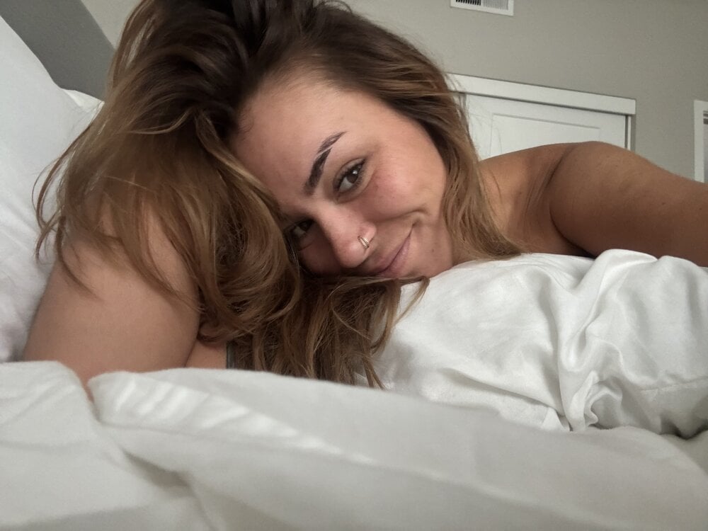 LeaGambit__ Profile Image