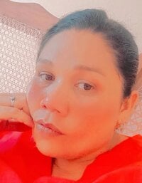 camela1984's Offline Chat Room