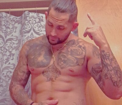 TimothyPLAYS - Stripchat Cam2cam Deepthroat Dildo Boy 