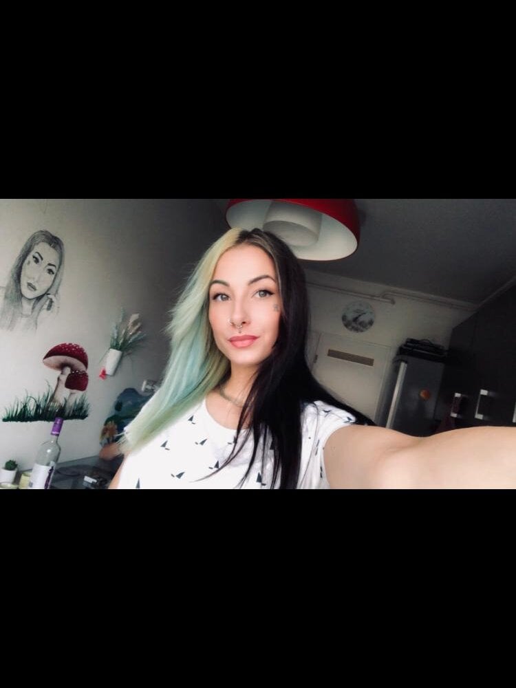 Live sex webcam photo for MelanieTucker #290417622